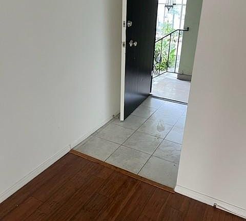 5th image of 1220 California Ave #2