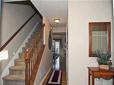 2nd image of 2305 Lammermoor Cir