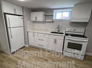 844 Sherbrooke St, Peterborough, ON K9J 2R1