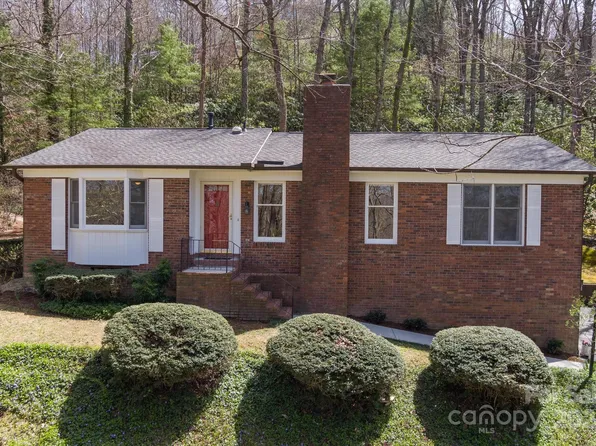 505 Oakwilde Dr, Hendersonville, NC 28791