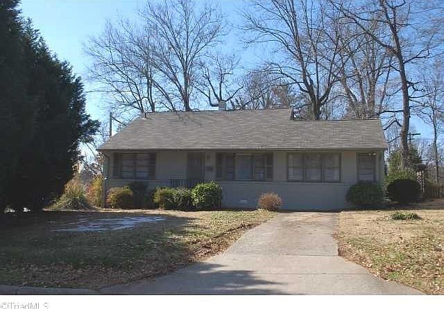 1st image of 1103 Grayland St