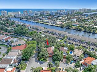 3594 Ensign Cir, Delray Beach, FL 33483