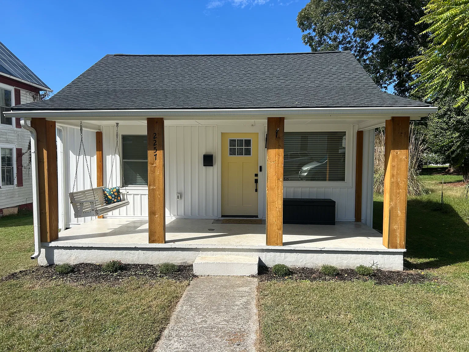 3 bed, 1224 sqft, $1,600 — Photo 2