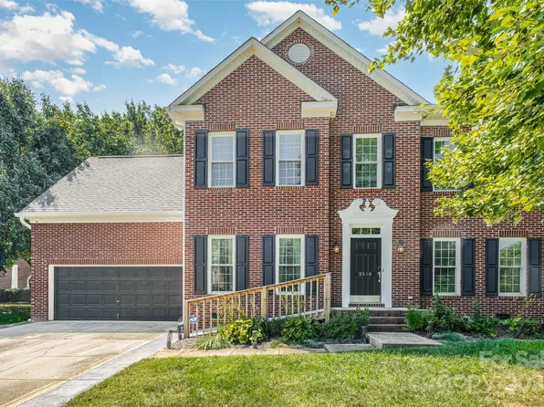 2510 Shady Reach Ln, Charlotte, NC 28214