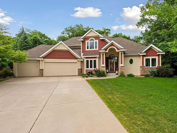 2nd image of 8448 Hidden Ponds Way