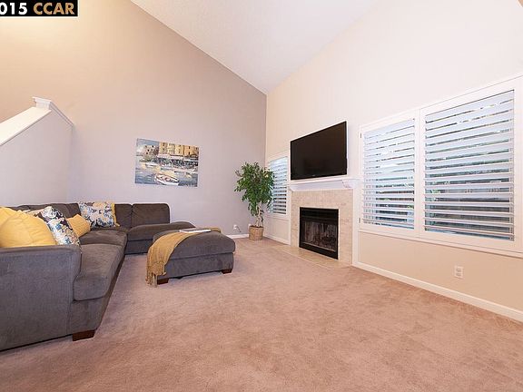 4th image of 4871 Starflower Dr