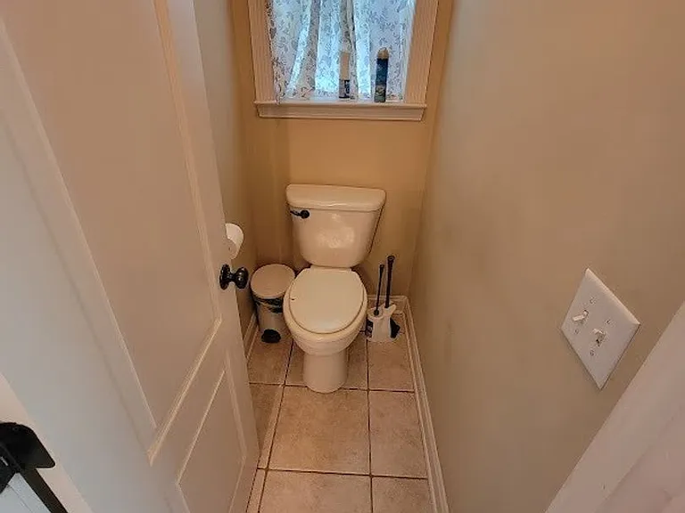 236 Ashland Oaks Dr — Photo 14