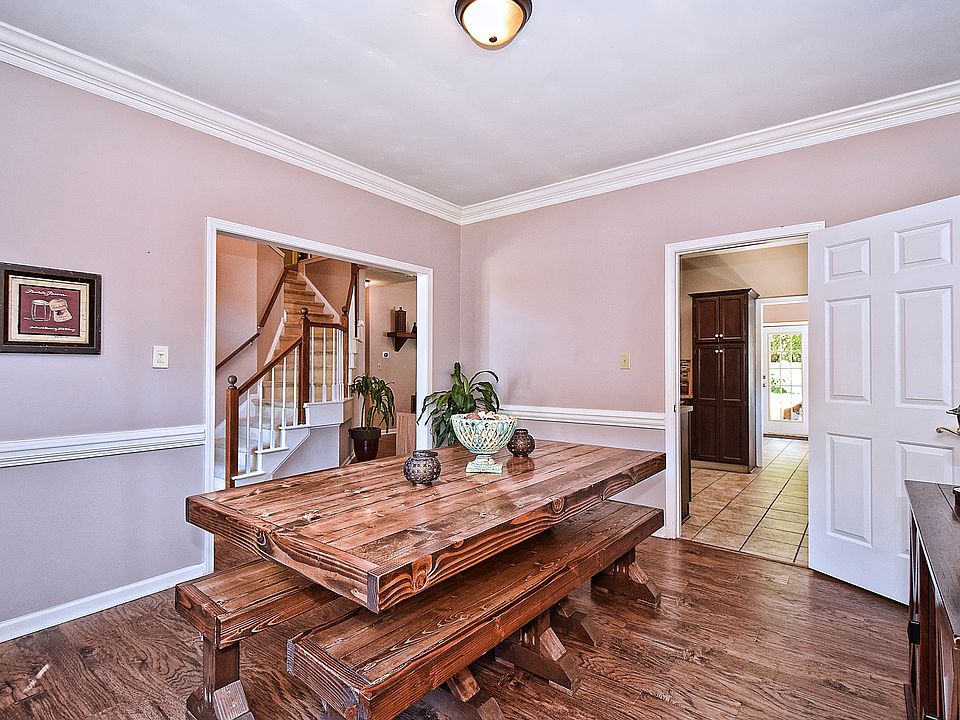 2nd image of 8626 Sheltonham Way