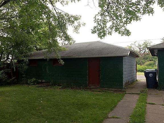 3rd image of 530 9th St