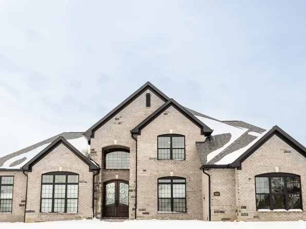 The Lorraine Plan, The Chateaux at Woodfield