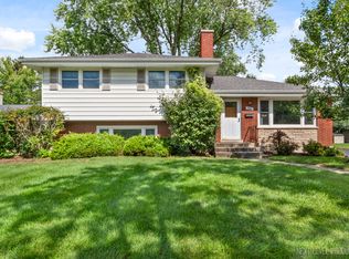 306 55th Pl, Downers Grove, IL 60516