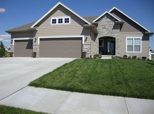 6315 S 199th Ave, Omaha, NE 68135