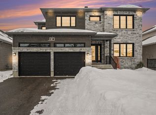 87 Cobblestone Dr, Russell, ON K4R 0B2