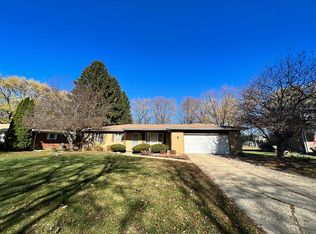 4120 Rochdale Dr, Flint, MI 48504