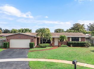 1921 NW 111th Ter, Pembroke Pines, FL 33026