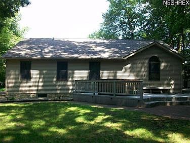 3rd image of 3132 Shelly Blvd