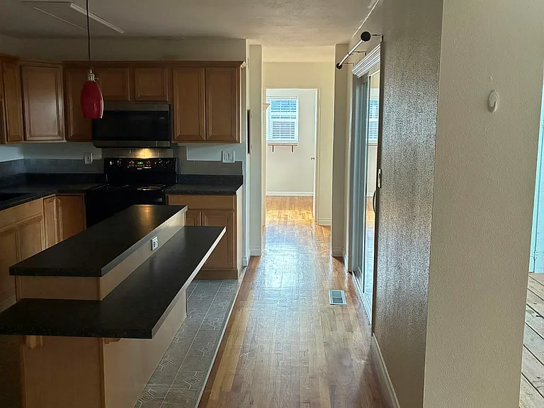 13380 SW Farmington Rd — Photo 17