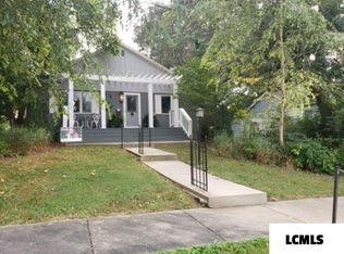 519 3rd St, Lincoln, IL 62656