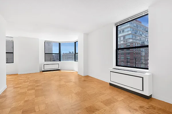 Rented by Cooper & Cooper Real Estate | media 23