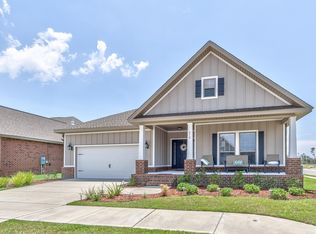 210 Shoreview Dr, Panama City, FL 32404