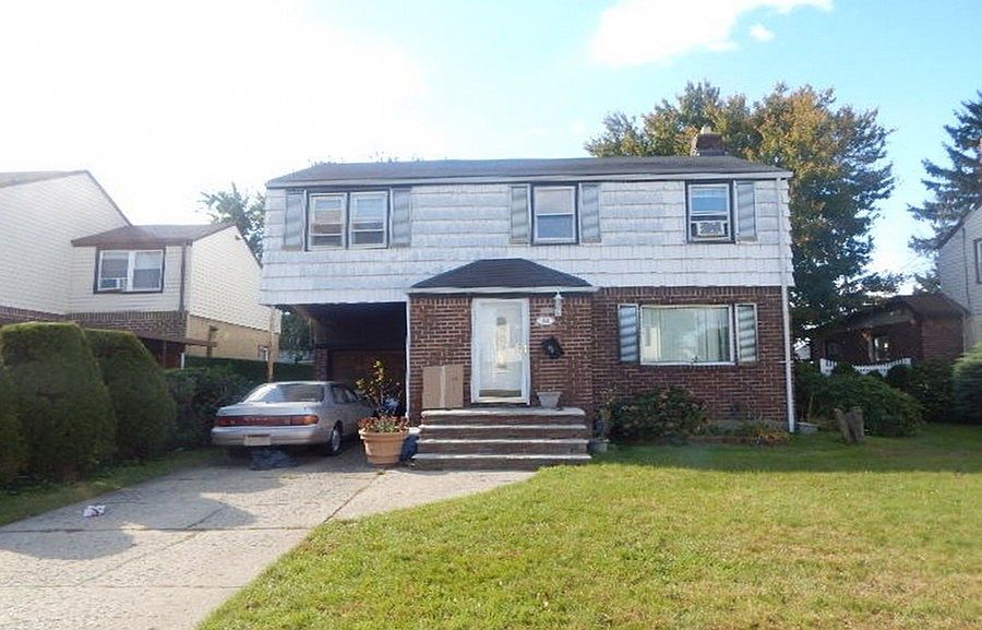 1st image of 93 Emily Ave