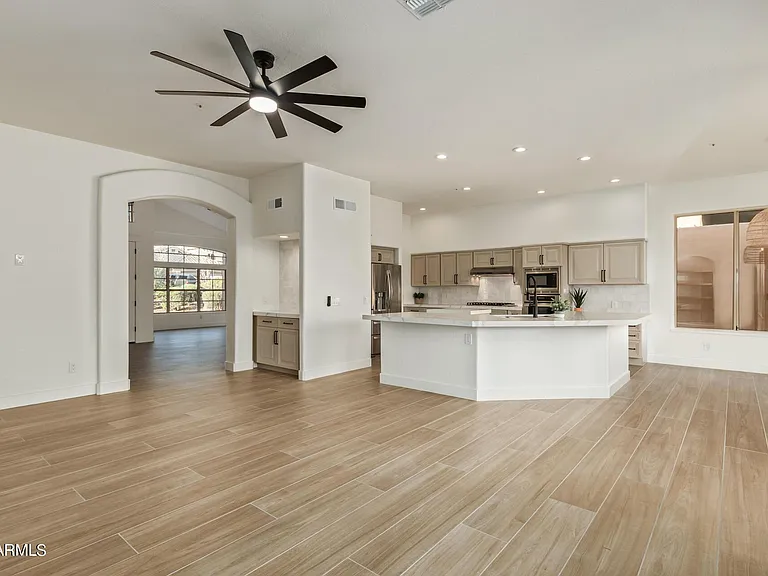 13761 E Lupine Ave — Photo 11