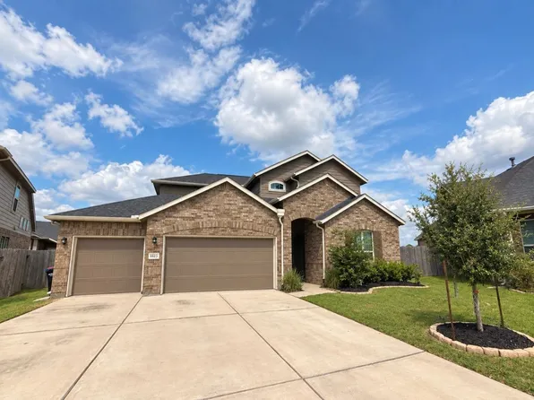 8823 Sandhill Crane Rd, Baytown, TX 77521