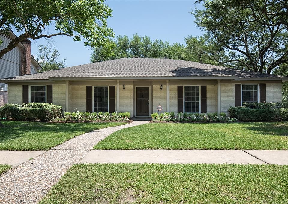 Beautiful one story ranch located on a large corner lot.