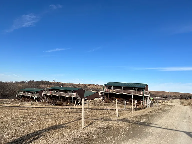 2U Brush Creek Rd #1 — Photo 12