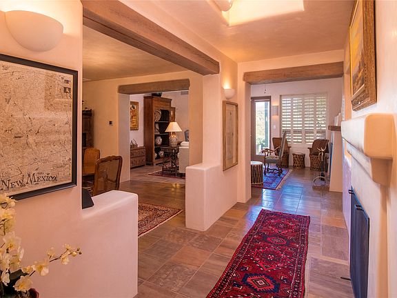 5th image of 1029 Mansion Ridge Rd