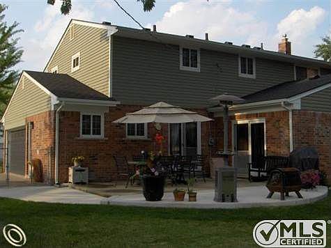Back w/Patio