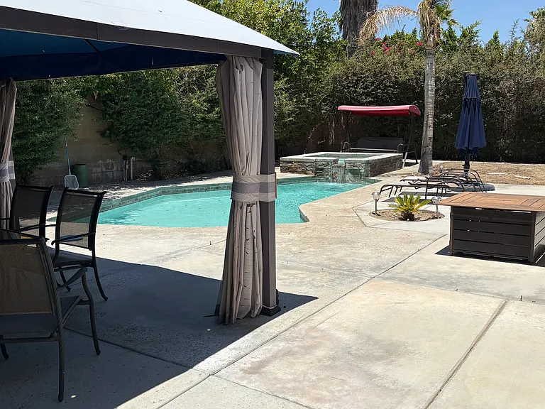 27875 Avenida Maravilla — Photo 15