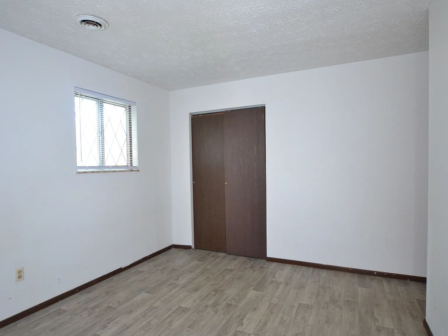 2 bed, $725 — Photo 4