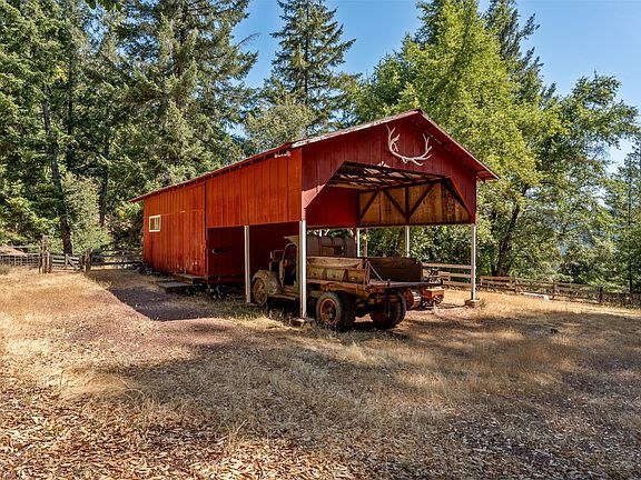 3rd image of 19170 Monahan Creek Road