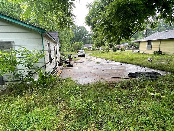 2nd image of 3446 Cook Rd