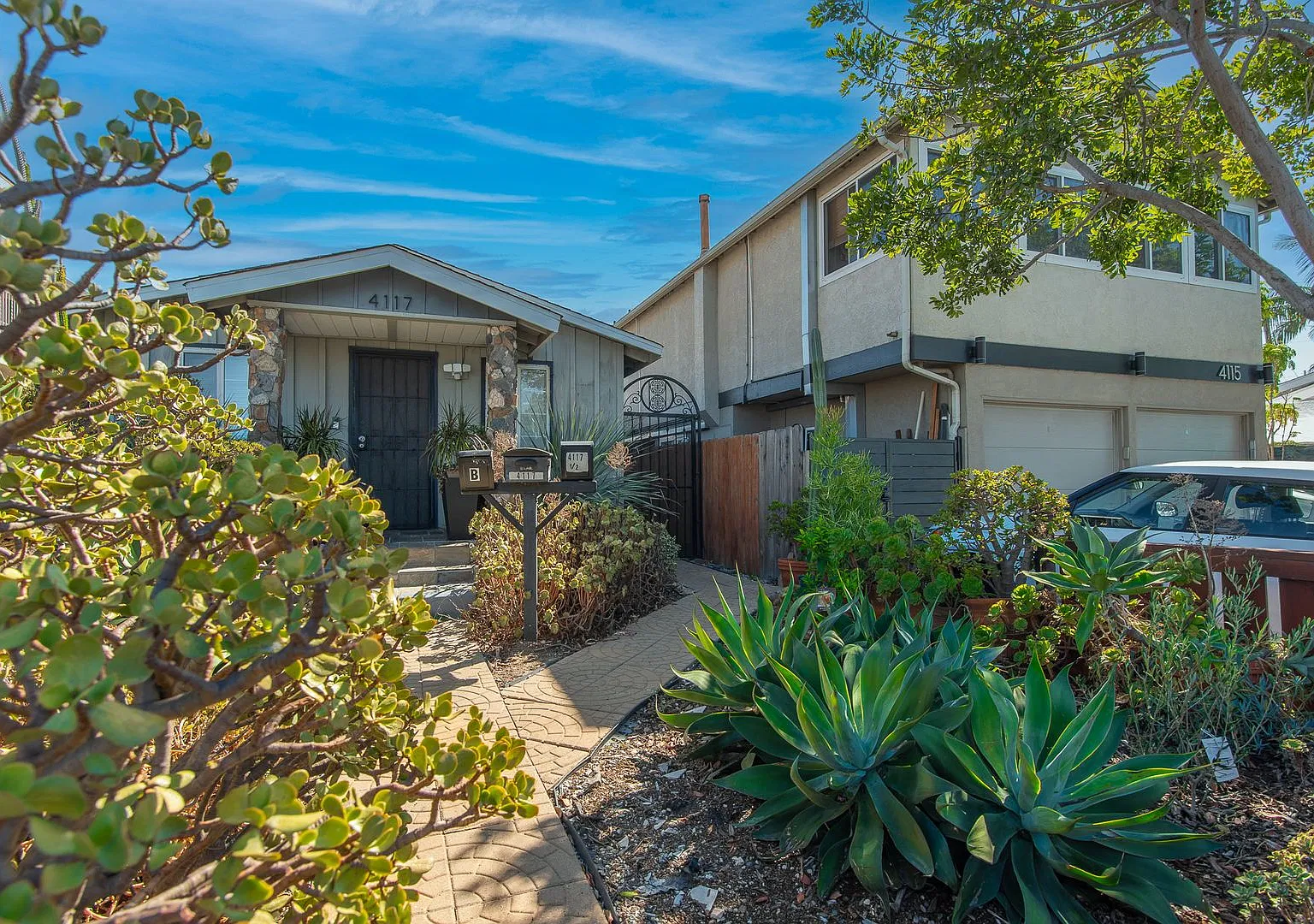 1 Bedroom 1 Bath Cozy Cottage Available For Rent In North Park! w/ All Utilities included — Photo 1