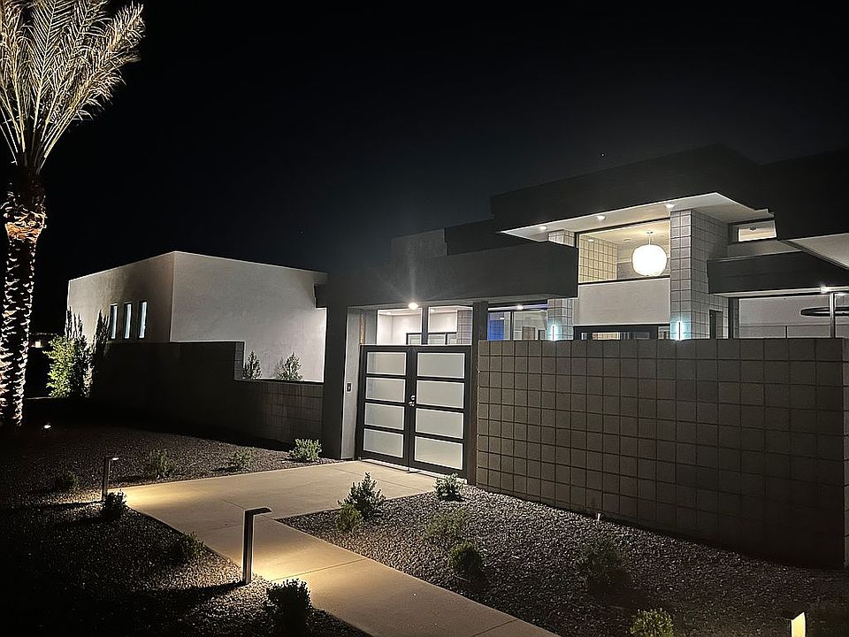 1st image of 7101 N 71st Pl