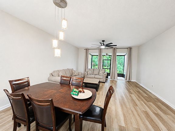 3rd image of 5166 Hawkstone Dr