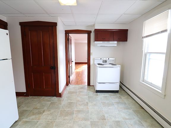 5th image of 651 S Market St APT 201