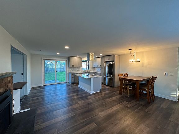 Kitchen/dining/front living area
