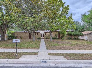 5803 Oak Country Way, San Antonio, TX 78247