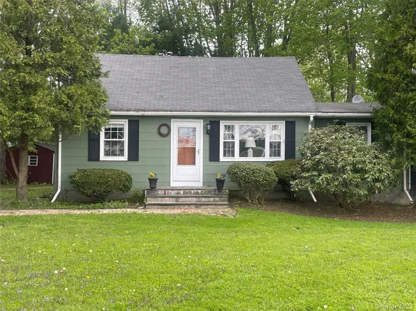 4-6 Anderson Road, Clinton Corners, NY 12514