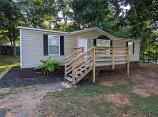 4083 Beckys Dr, Lenoir, NC 28645