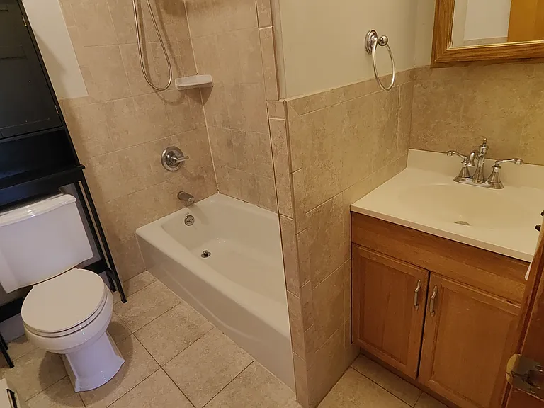 21 Rose St #2 — Photo 10