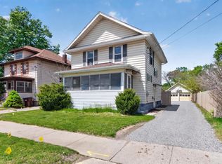 1002 W Ganson St, Jackson, MI 49202