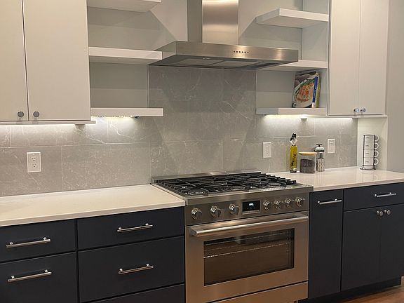 3rd image of 77 Park St #2