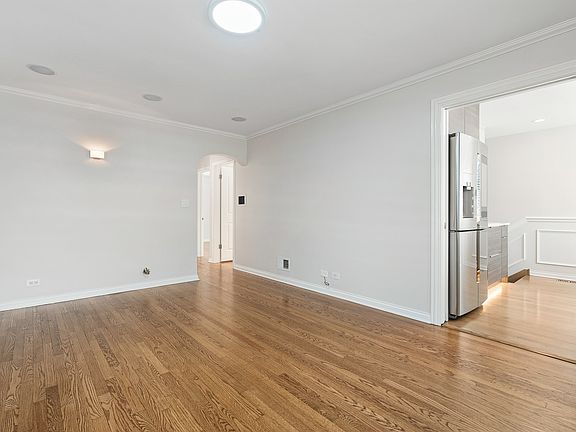 3rd image of 2631 Marwood St