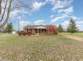 9806 Gustin Rider Rd, Blanchester, OH 45107
