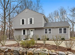 3 Montgomery Crossway, Cortlandt Manor, NY 10567