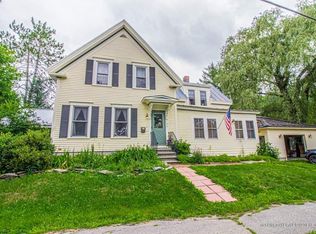 146 Middle St, Farmington, ME 04938